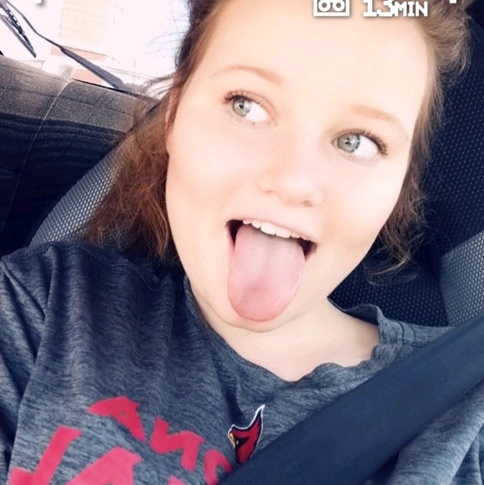 Meet your Posher, Candice